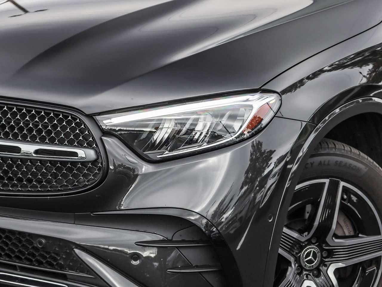 2025 Mercedes-Benz GLC GLC 300 Photo