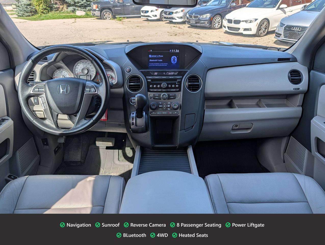 2014 Honda Pilot One Owner   27 Service Records   8 Passenger Photo