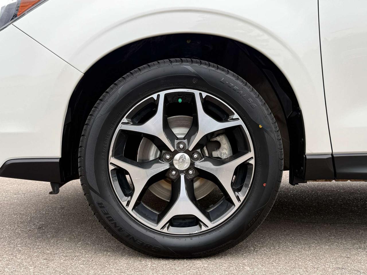 2016 Subaru Forester 2.0 XT Touring w/EyeSight  CERTIFIED MINT Photo