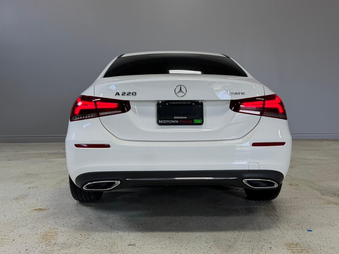 2021 Mercedes-Benz A-Class A 220 4MATIC Sedan Photo4