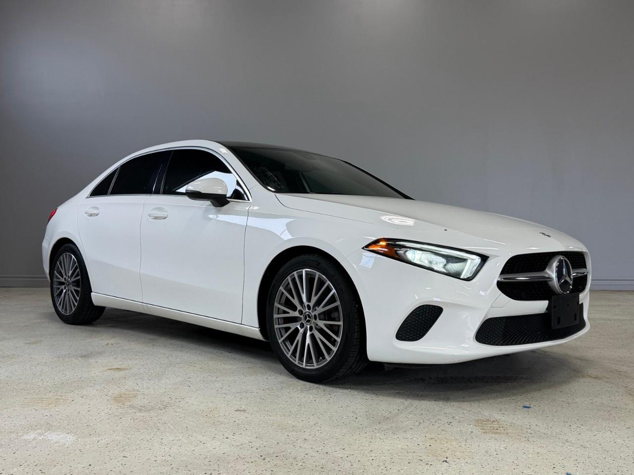 2021 Mercedes-Benz A-Class A 220 4MATIC Sedan Photo2