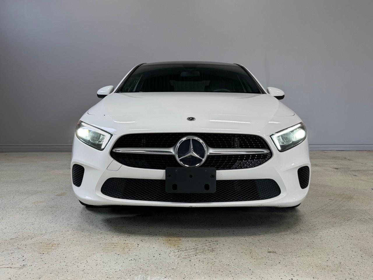 2021 Mercedes-Benz A-Class A 220 4MATIC Sedan Photo1