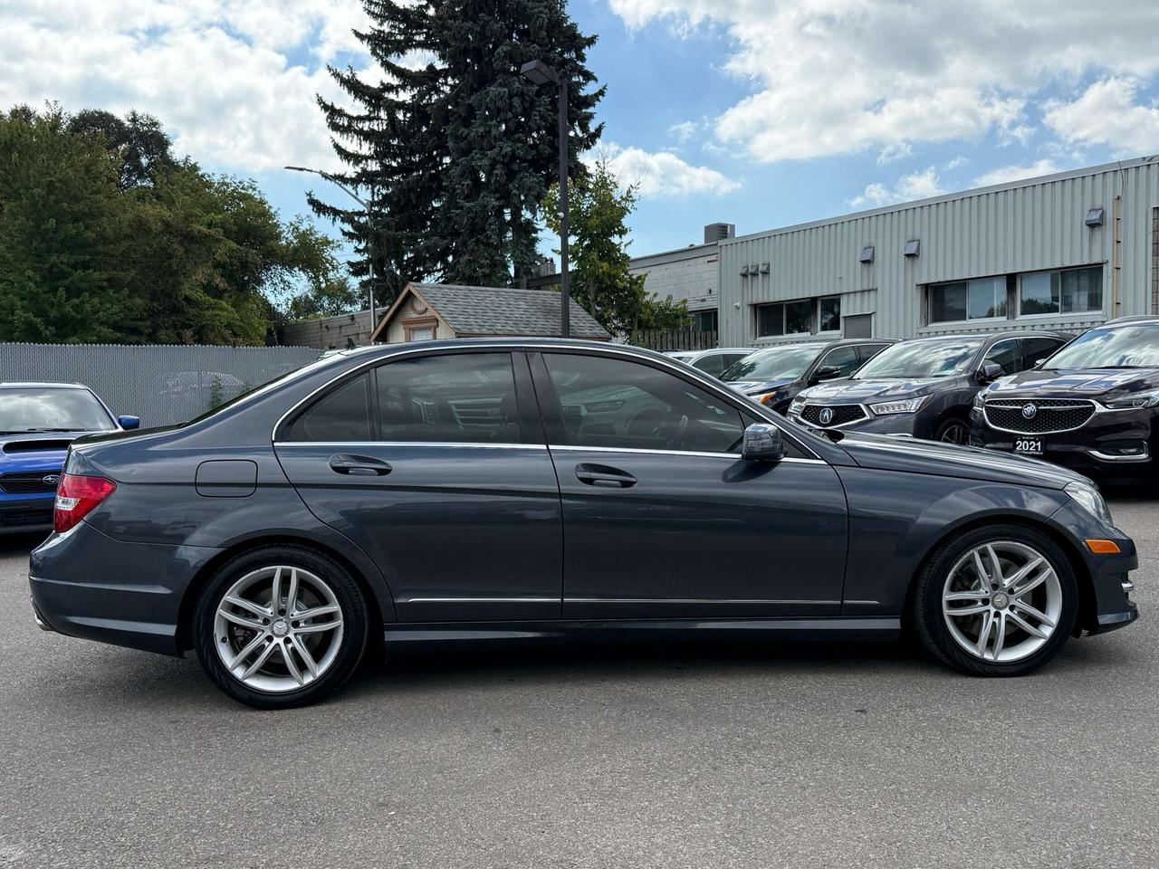 2014 Mercedes-Benz C-Class C 300 4MATIC  ACCIDENT FREE 1-OWNER NEW BRAKES FULL HISTORY MINT Photo