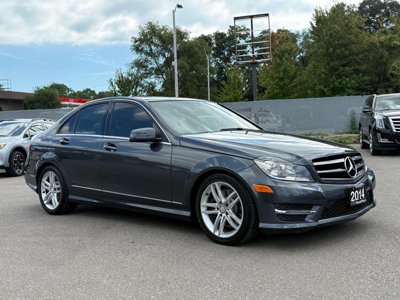 2014 Mercedes-Benz C-Class C 300 4MATIC  ACCIDENT FREE 1-OWNER NEW BRAKES FULL HISTORY MINT Photo