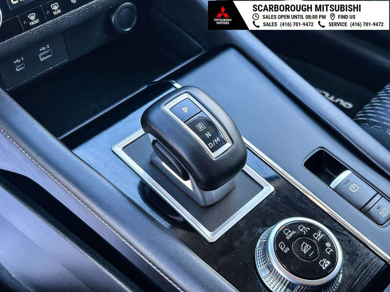 2024 Mitsubishi Outlander ES, Auto, blue tooth, blind spot, rear camera Photo