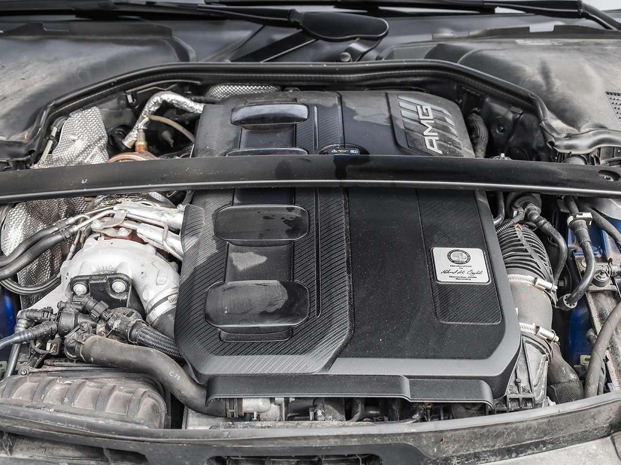 2023 Mercedes-Benz C-Class AMG C 43 Photo