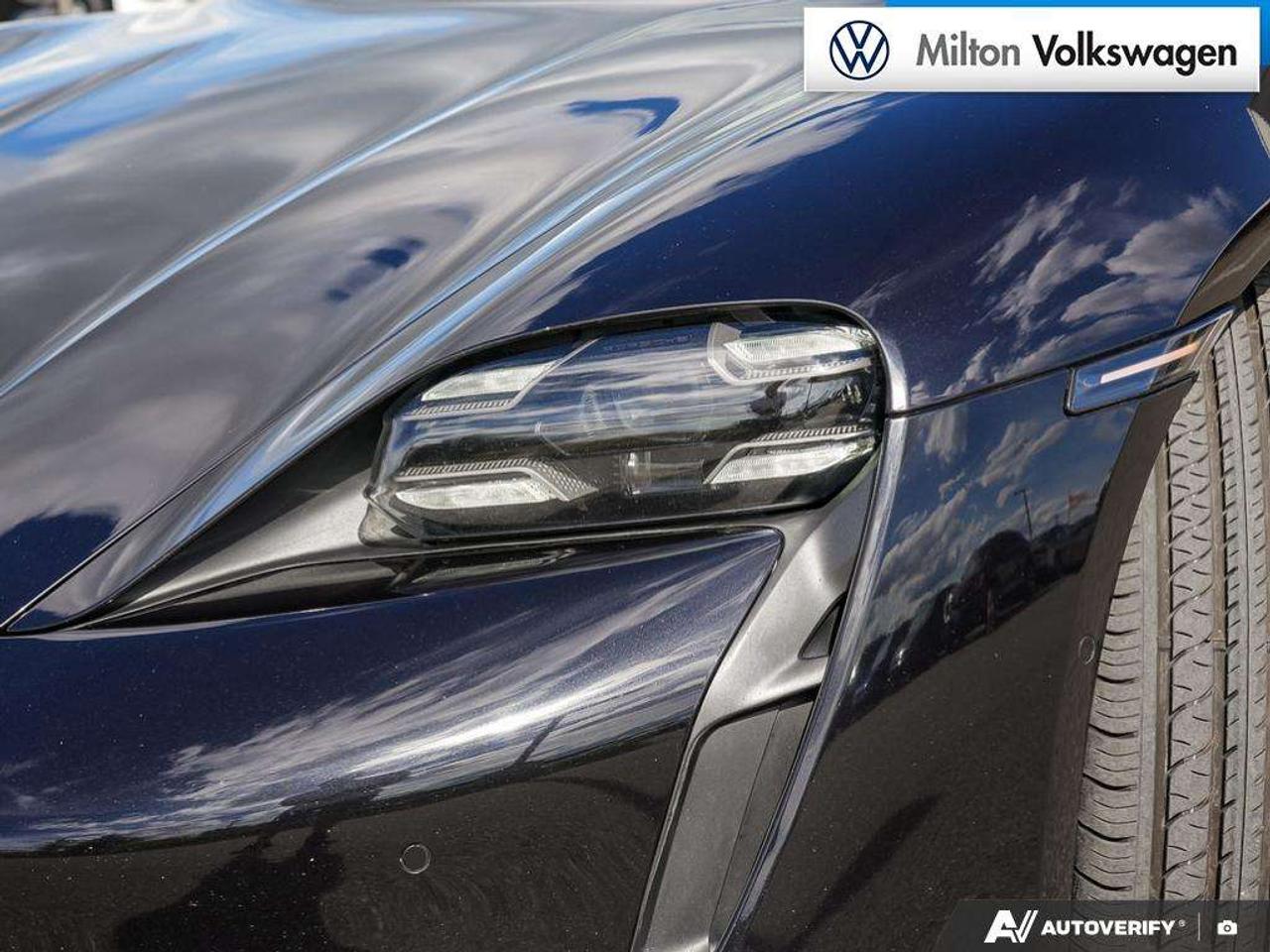 2020 Porsche Taycan 4S Photo