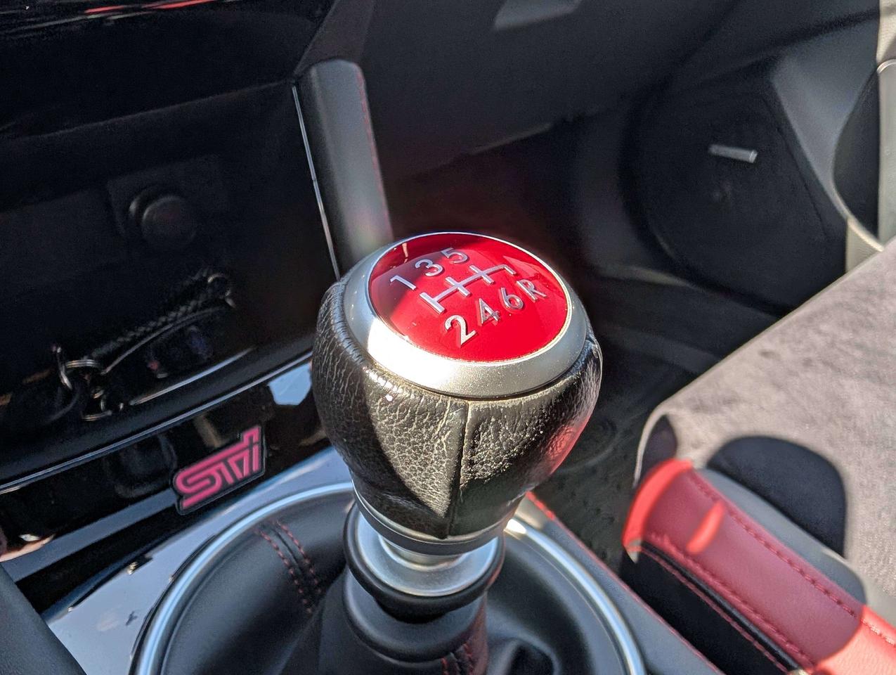 2019 Subaru WRX ONE OWNER/ NO ACCIDENTS/ FINANCING Photo