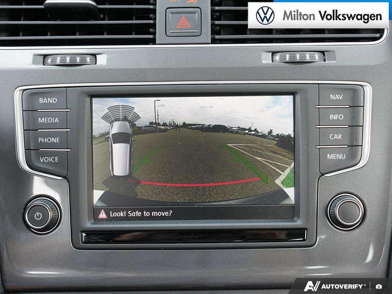 2017 Volkswagen Golf 1.8T DSG 6sp at w/Tip 4MOTION Photo