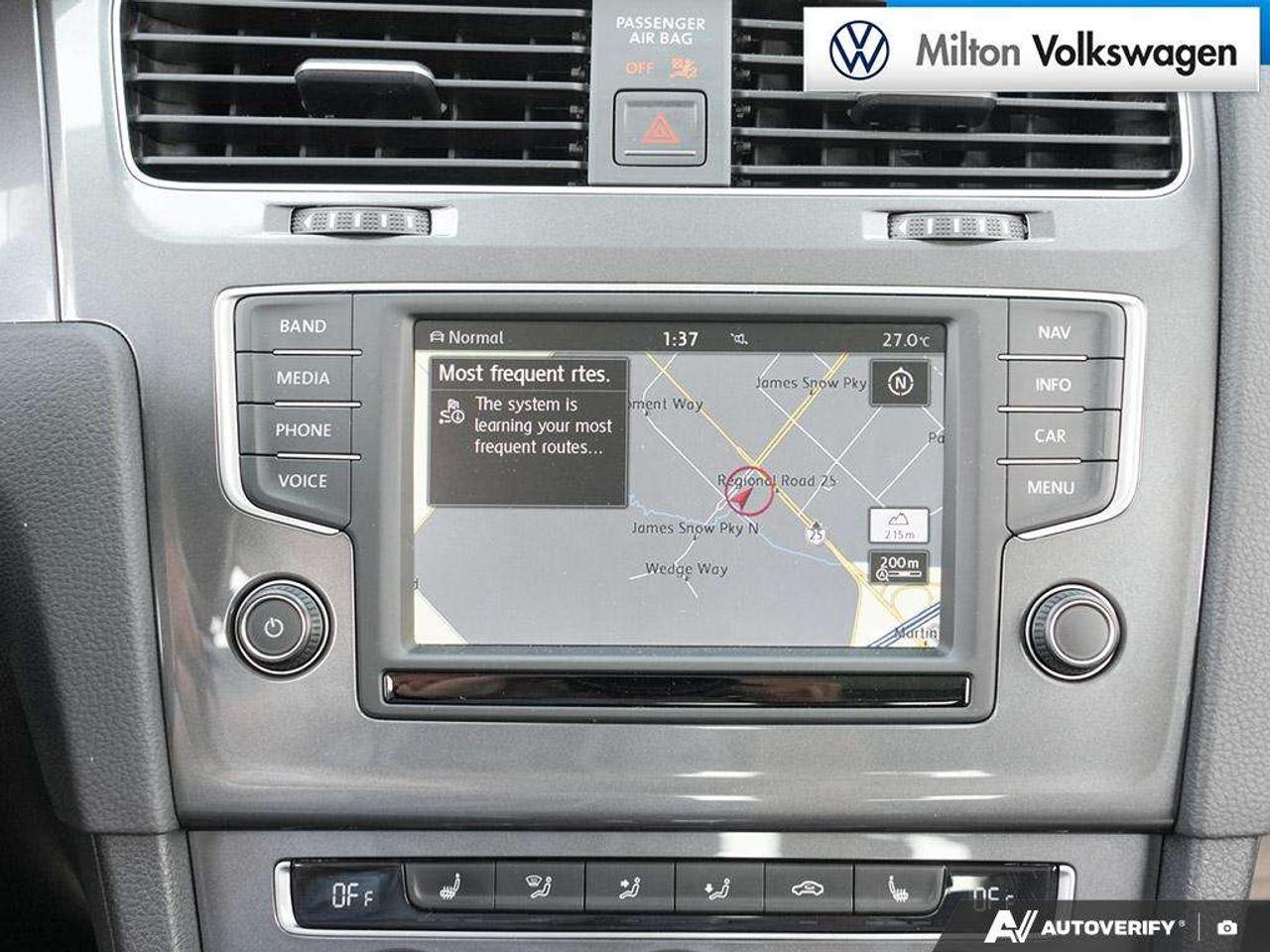 2017 Volkswagen Golf 1.8T DSG 6sp at w/Tip 4MOTION Photo