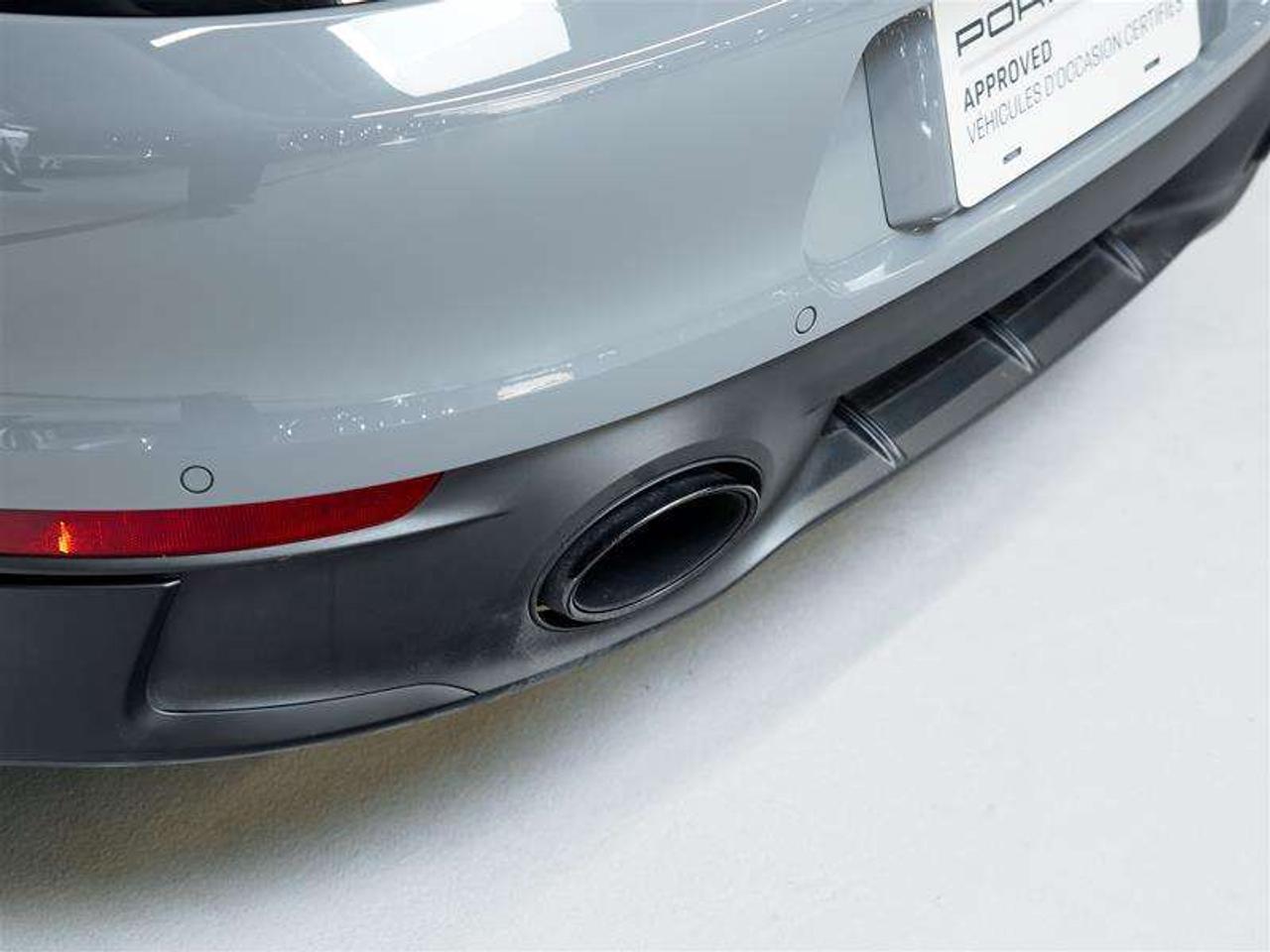 2023 Porsche 911 Carrera 4 GTS Coupe Photo