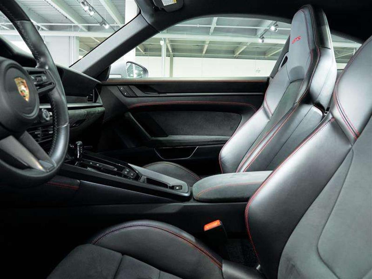 2023 Porsche 911 Carrera 4 GTS Coupe Photo