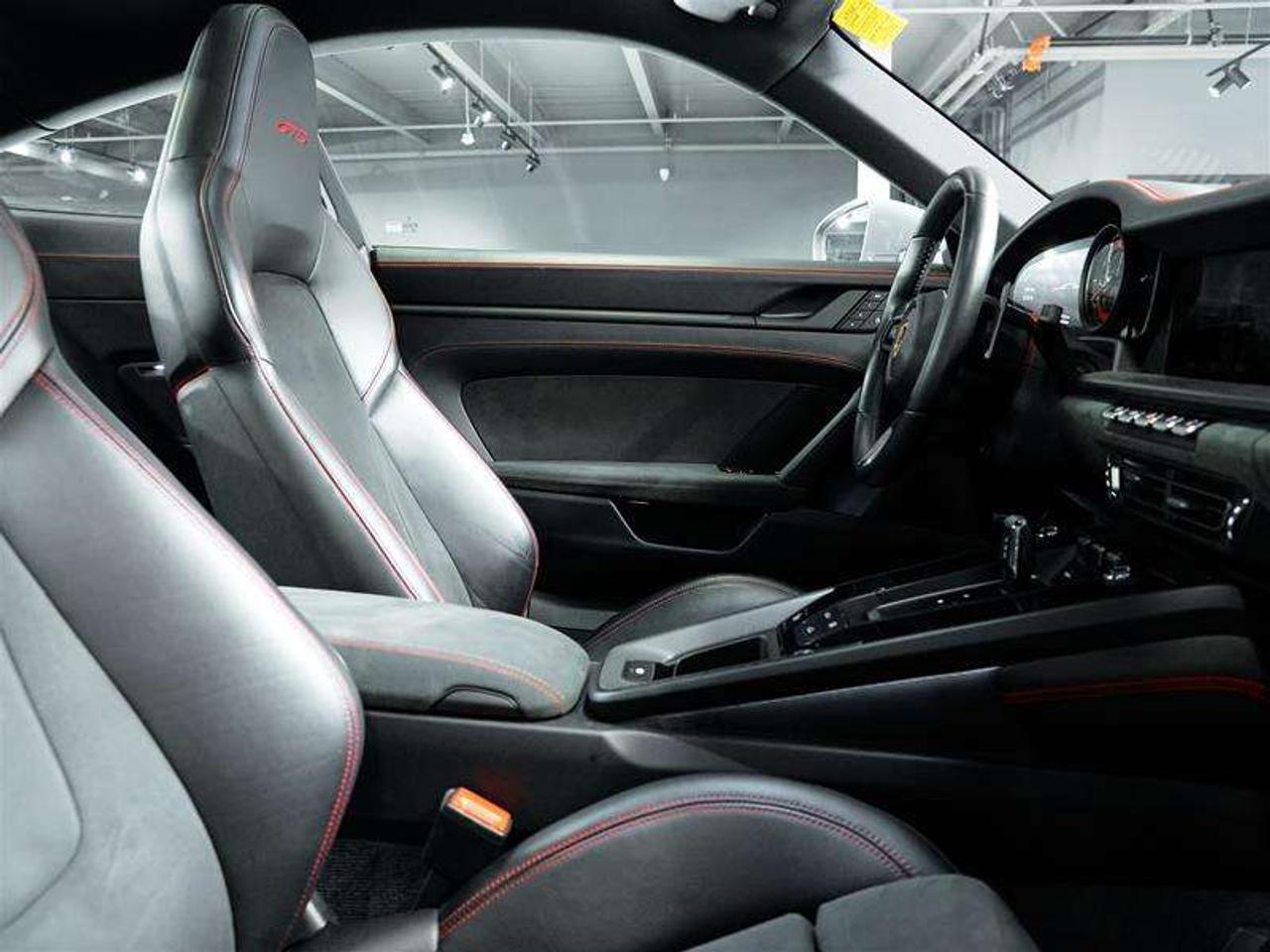 2023 Porsche 911 Carrera 4 GTS Coupe Photo
