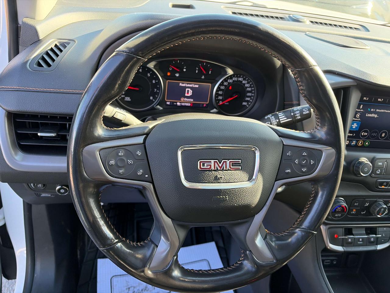 2022 GMC Terrain AT4 Photo