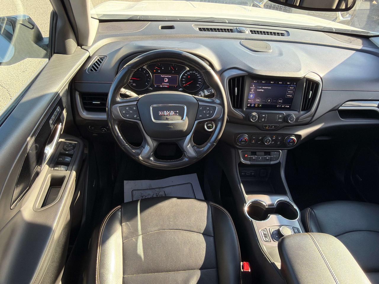 2022 GMC Terrain AT4 Photo