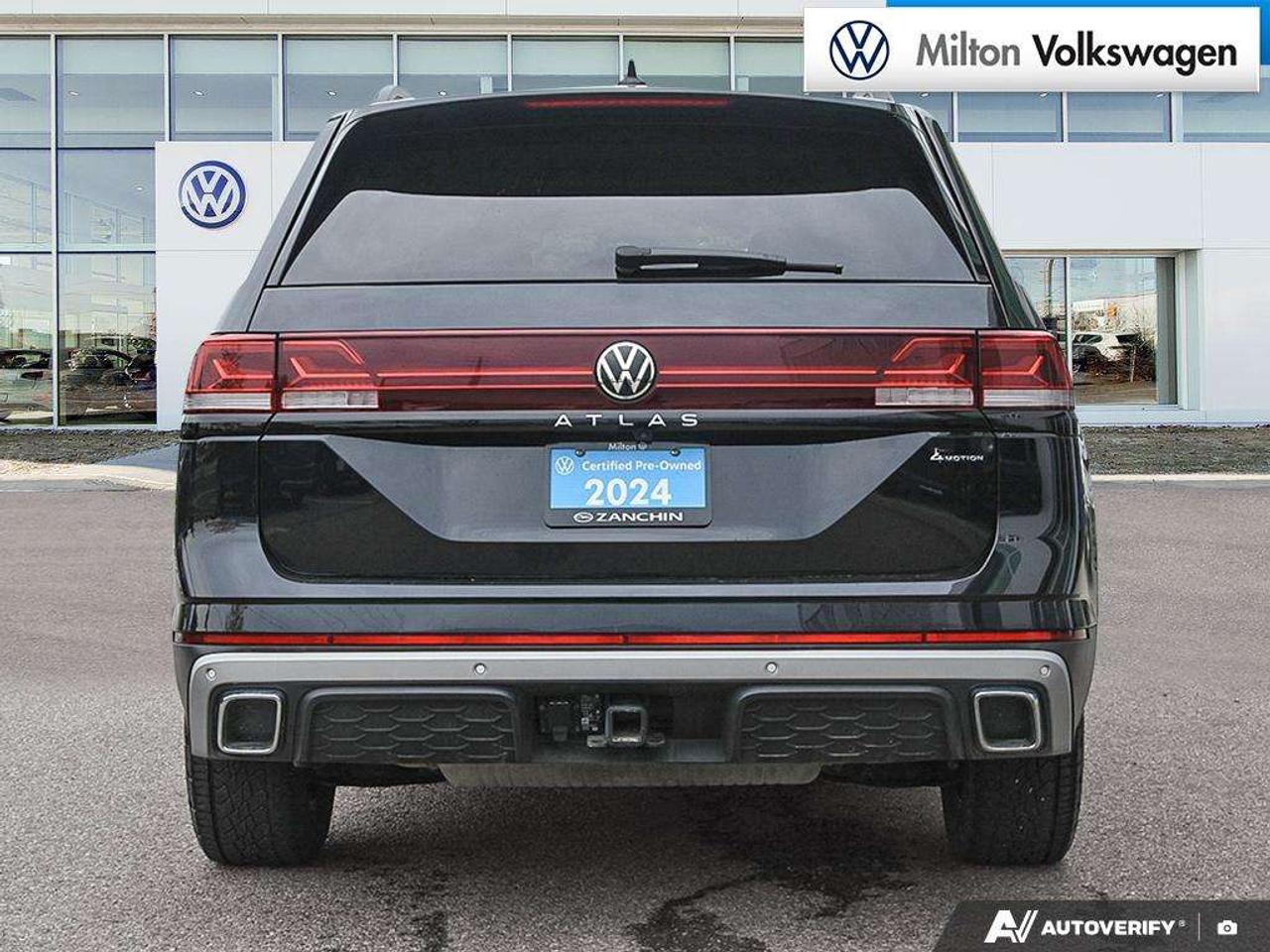 2024 Volkswagen Atlas Peak Edition 2.0 TSI 4MOTION Photo4