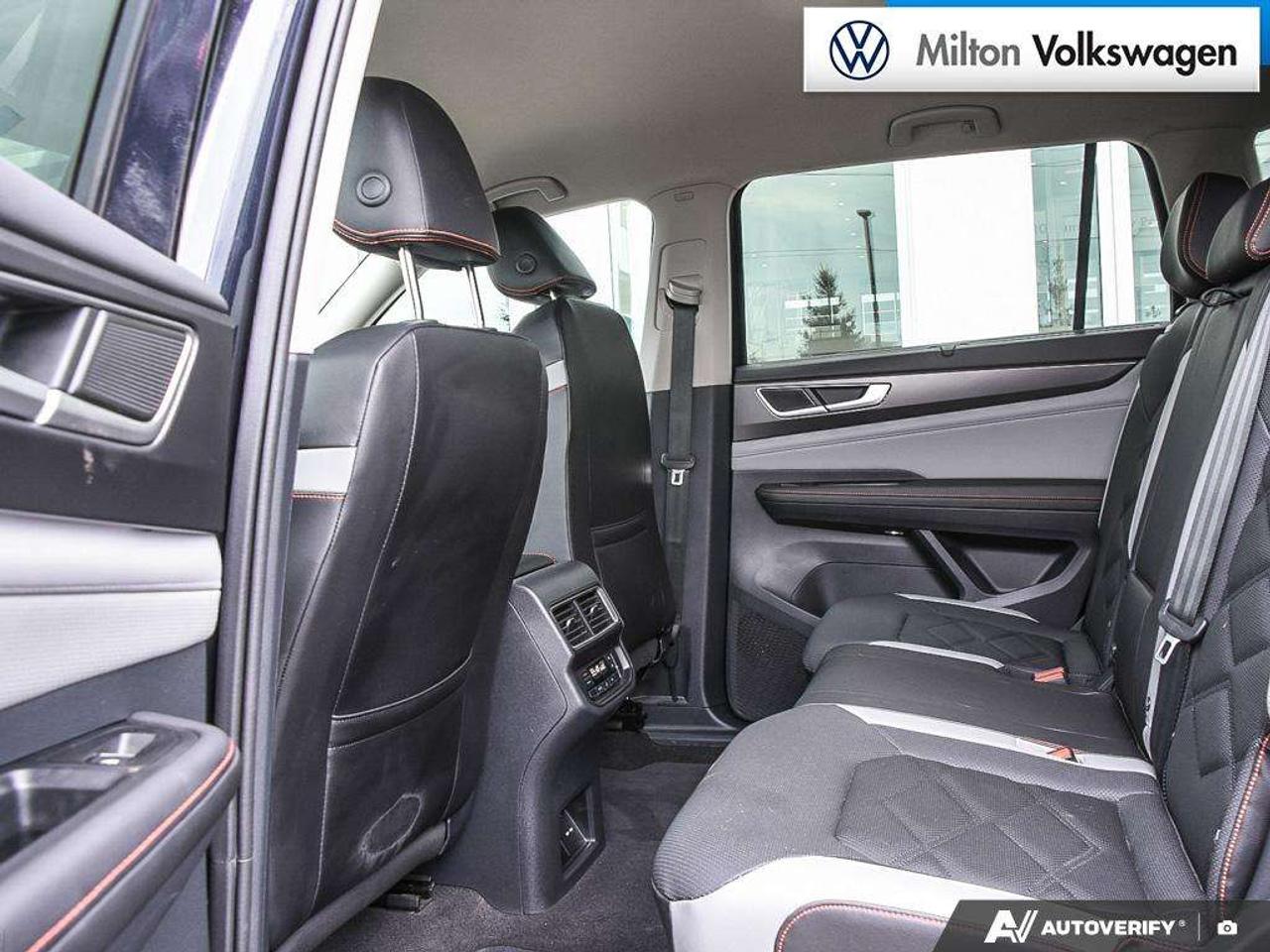 2024 Volkswagen Atlas Peak Edition 2.0 TSI 4MOTION Photo