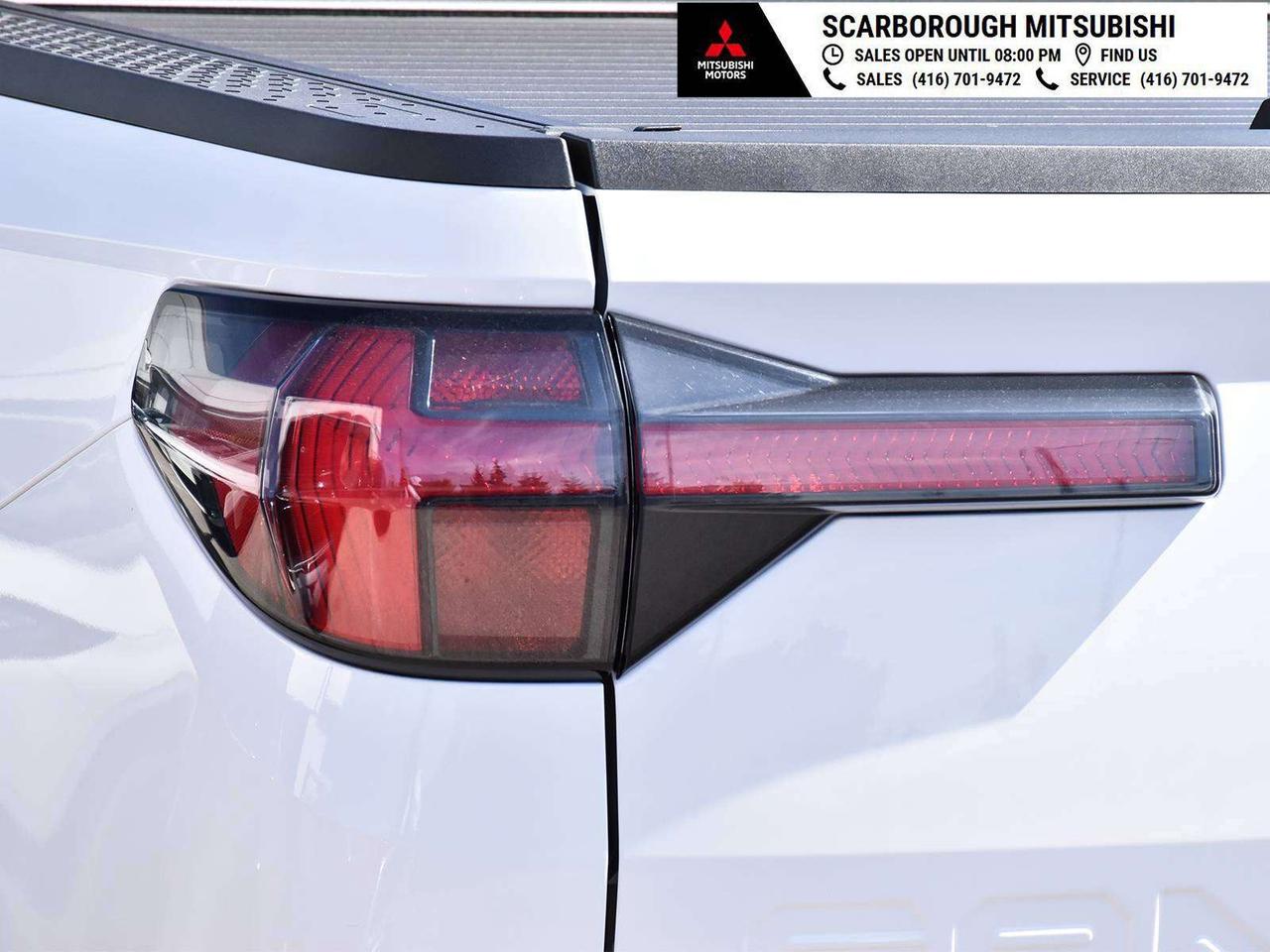 2024 Hyundai Santa Cruz Trend AWD   Leather   Sunroof   Alloys Photo