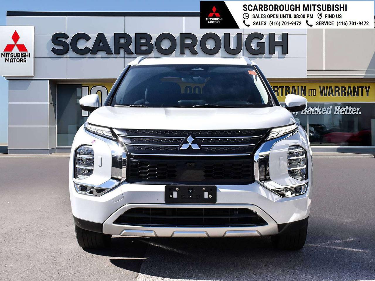 2024 Mitsubishi Outlander SE, sunroof, blue tooth, blind spot, rear camera Photo