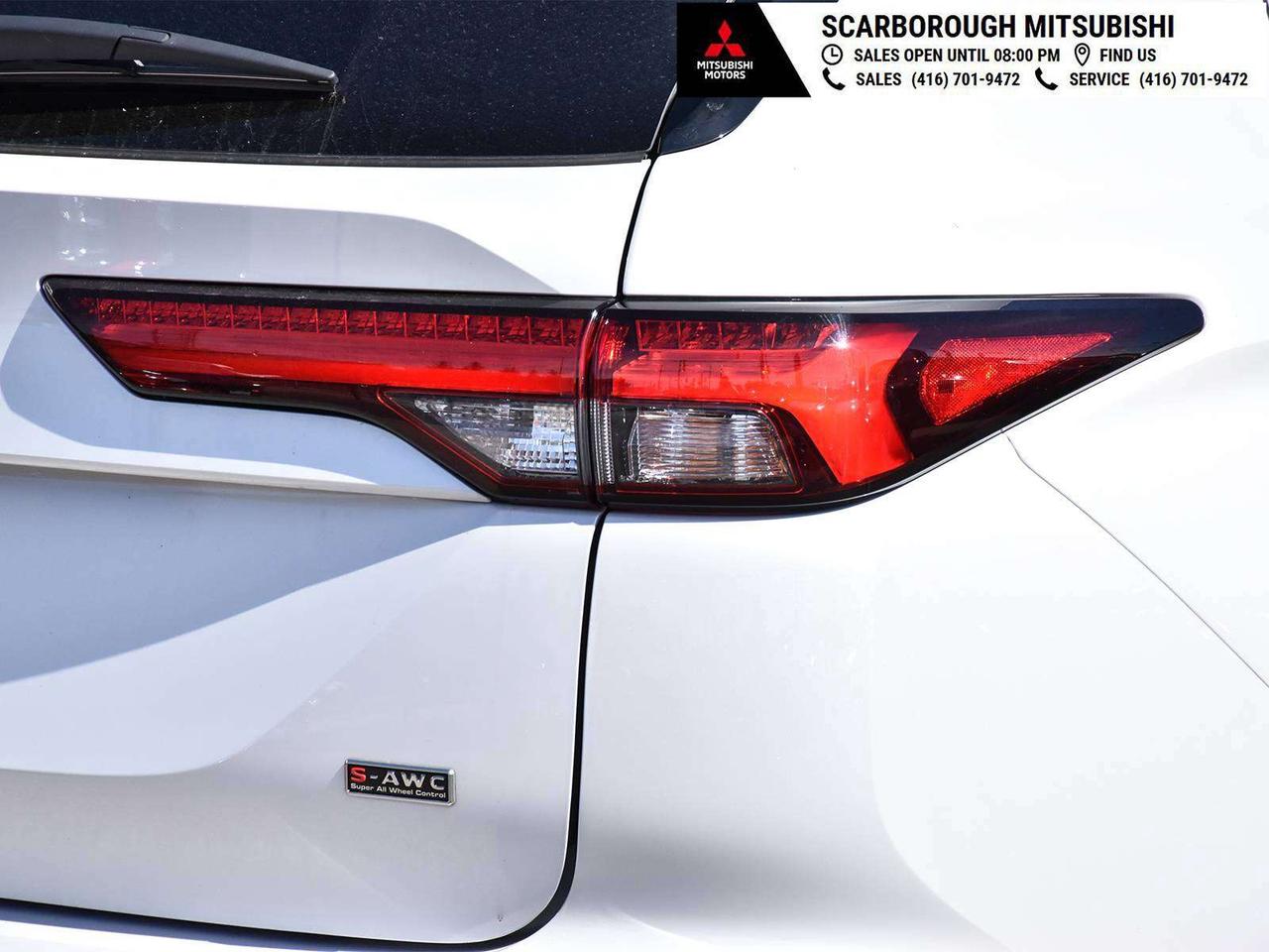 2024 Mitsubishi Outlander SE, sunroof, blue tooth, blind spot, rear camera Photo