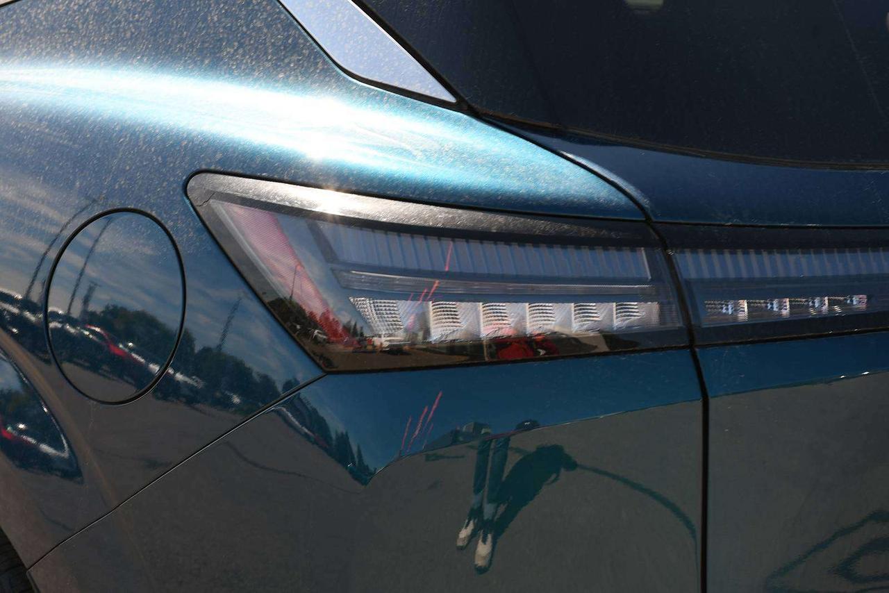 2025 Nissan Murano Platinum  - Certified - Cooled Seats Photo