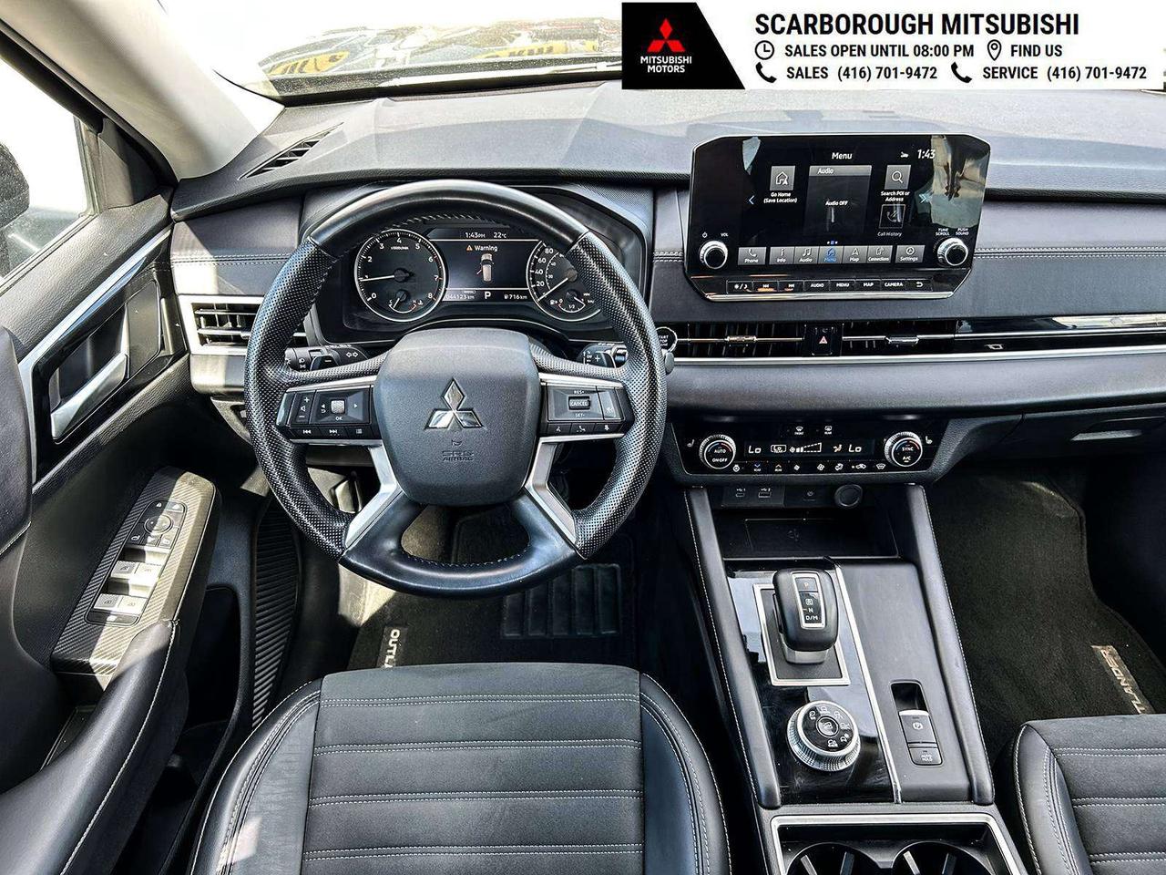 2024 Mitsubishi Outlander LE, sunroof, blue tooth, blind spot, rear camera Photo