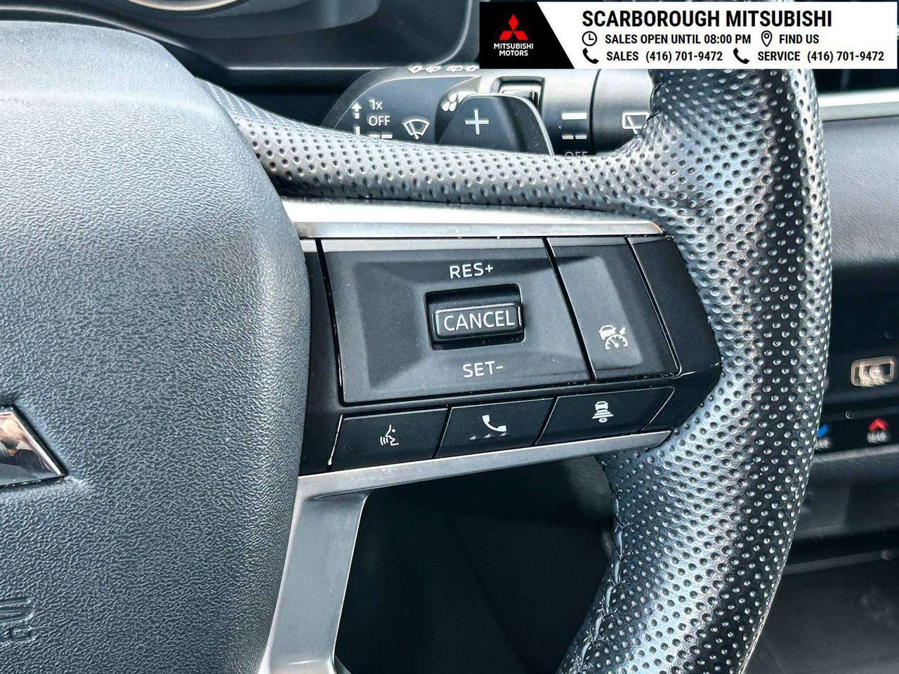 2024 Mitsubishi Outlander LE, sunroof, blue tooth, blind spot, rear camera Photo