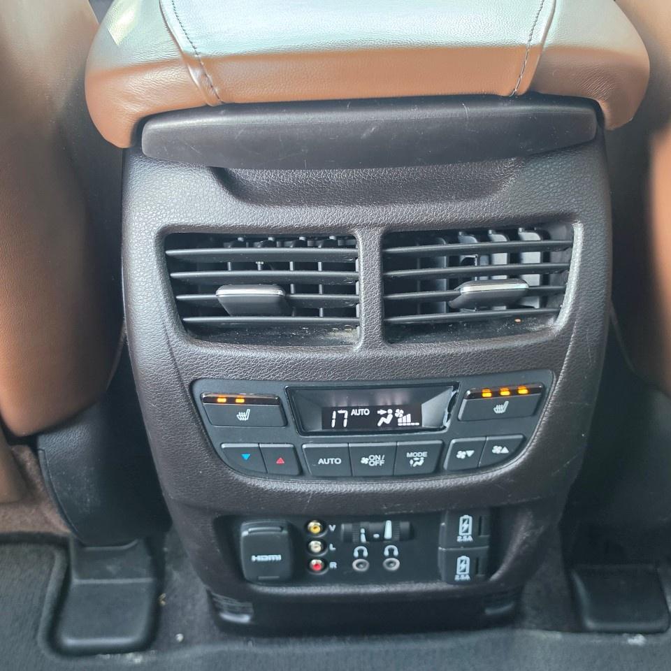 2017 Acura MDX SH-AWD with Elite Package Photo