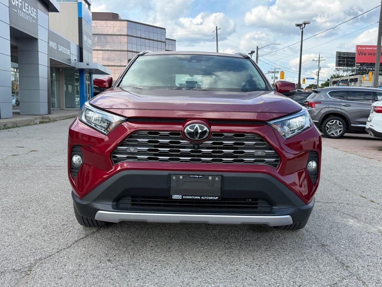 2019 Toyota RAV4 AWD LIMITED Photo