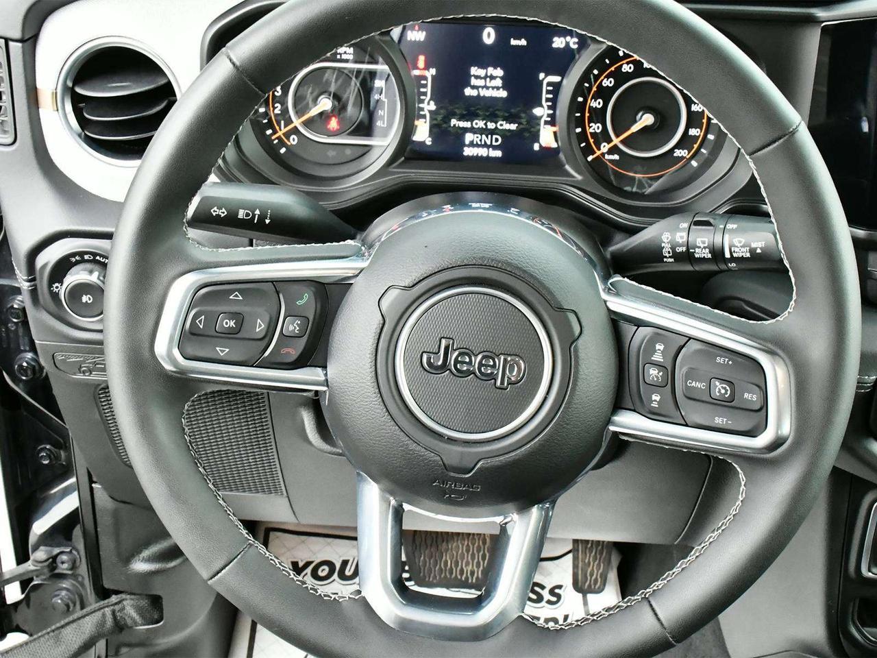 2025 Jeep Wrangler Sahara Photo