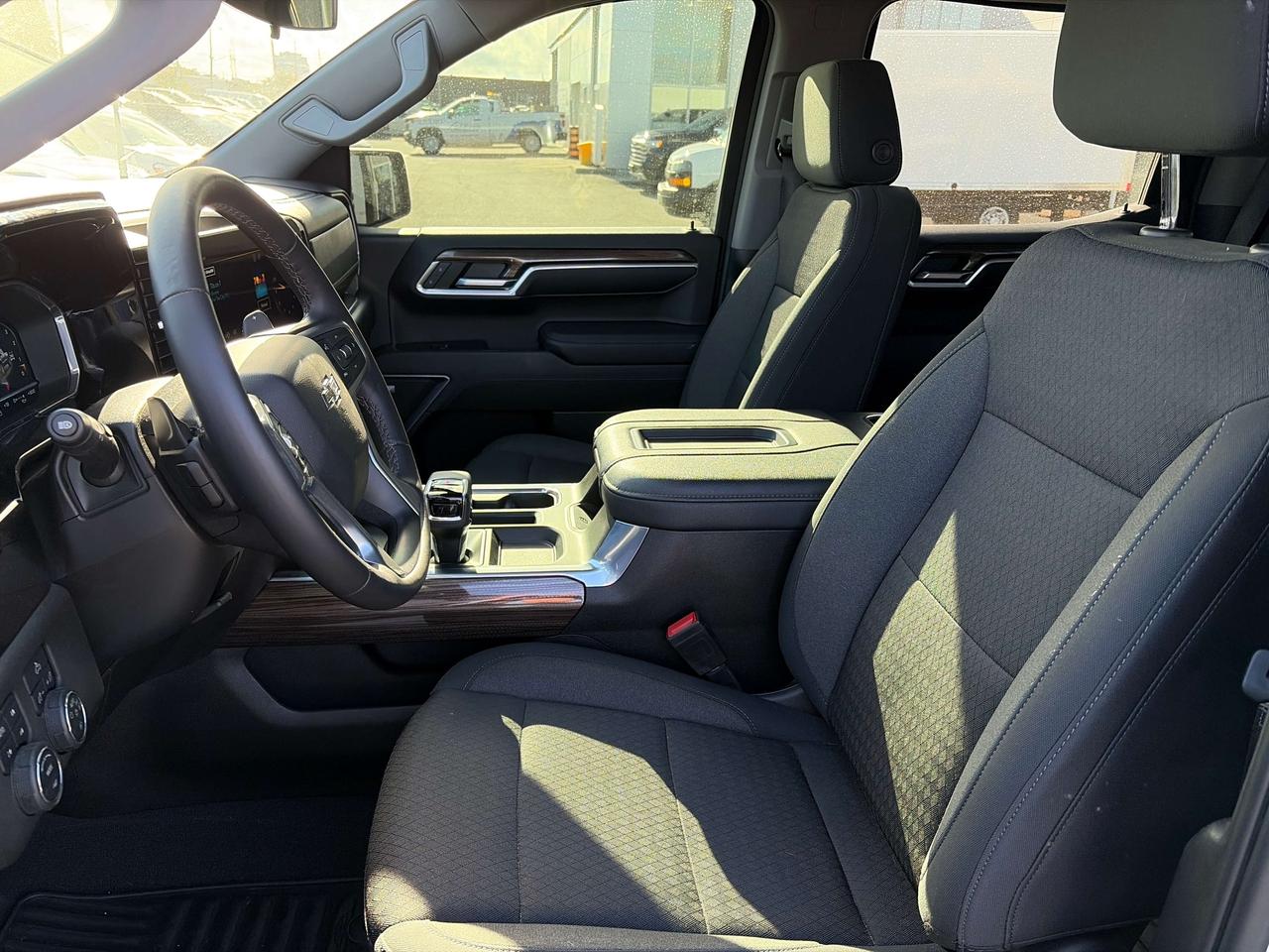 2022 Chevrolet Silverado 1500 RST with Z71 package Photo