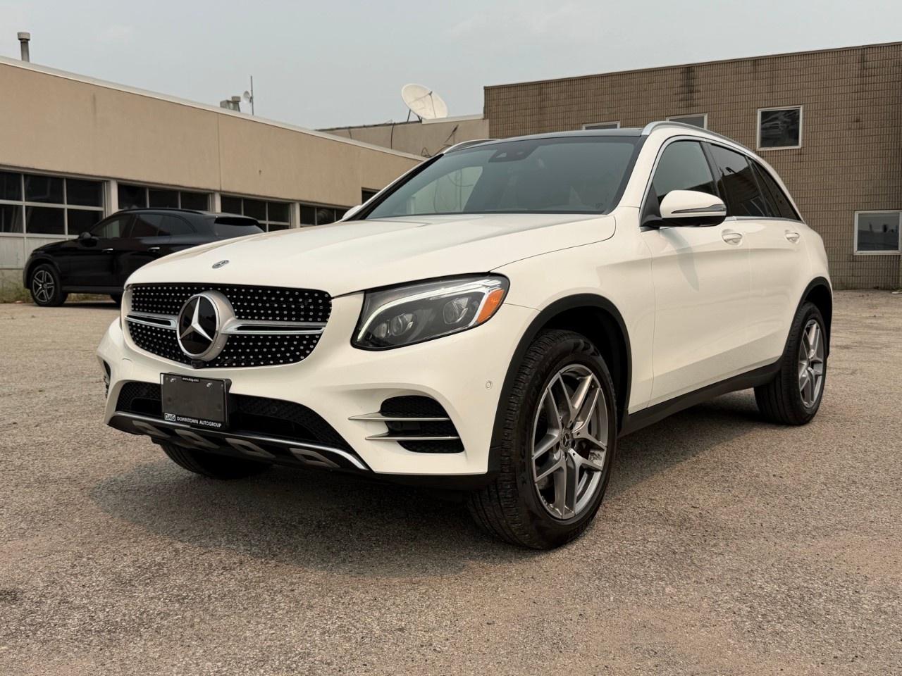 2019 Mercedes-Benz GLC GLC 300 4MATIC SUV Photo0