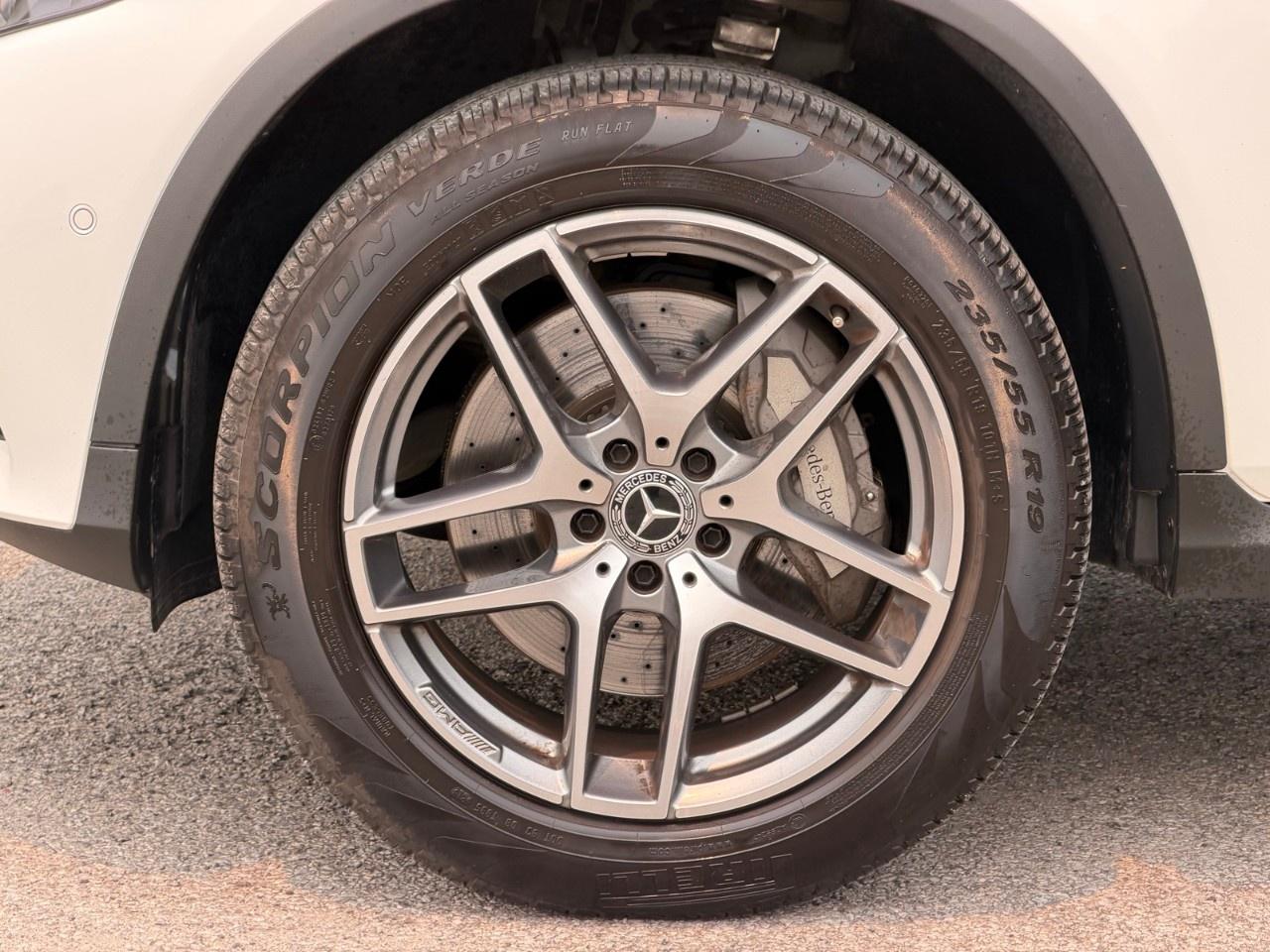 2019 Mercedes-Benz GLC GLC 300 4MATIC SUV Photo