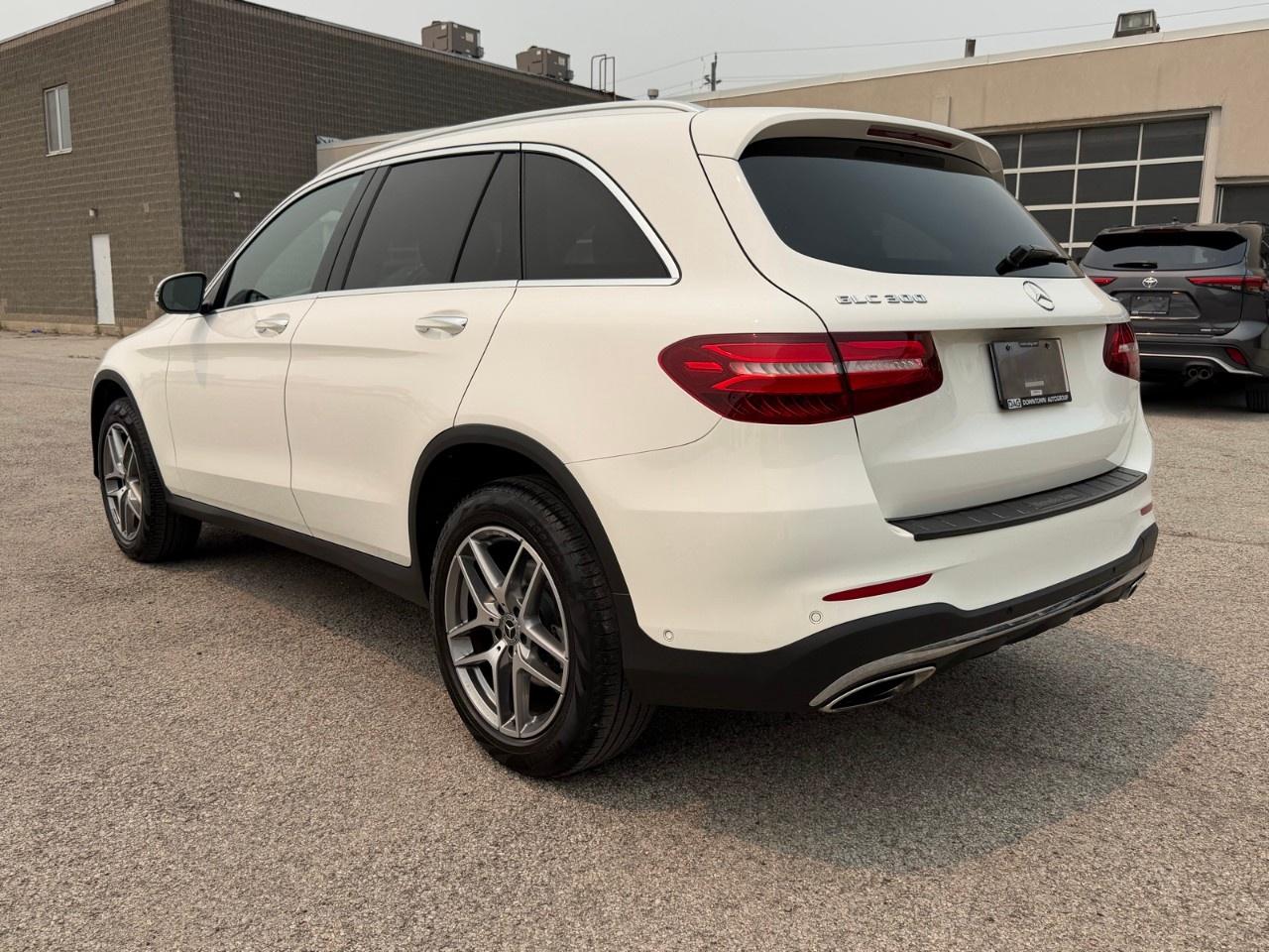 2019 Mercedes-Benz GLC GLC 300 4MATIC SUV Photo