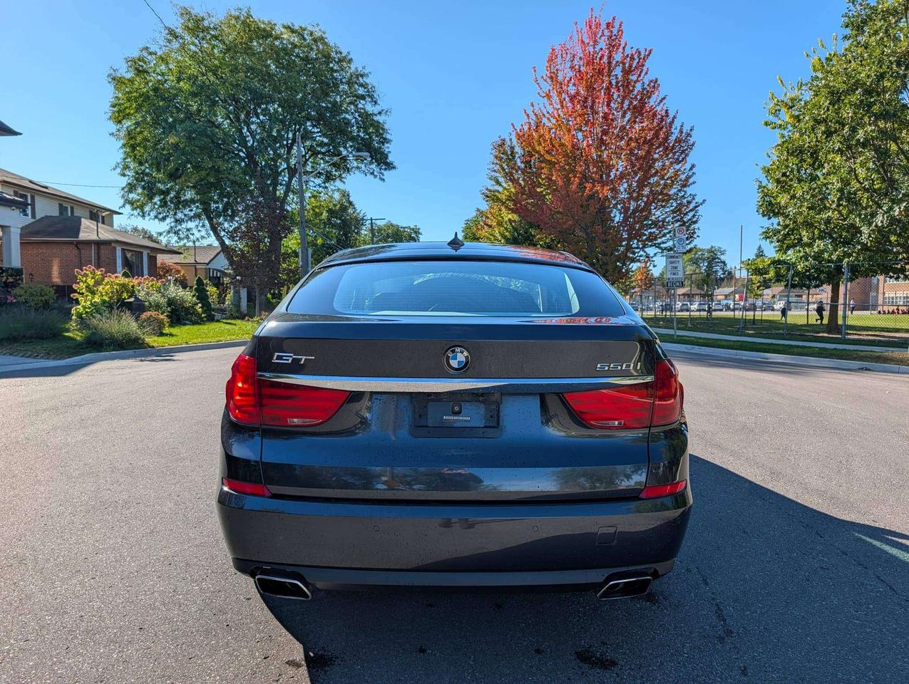 2011 BMW 5 Series xDrive Photo