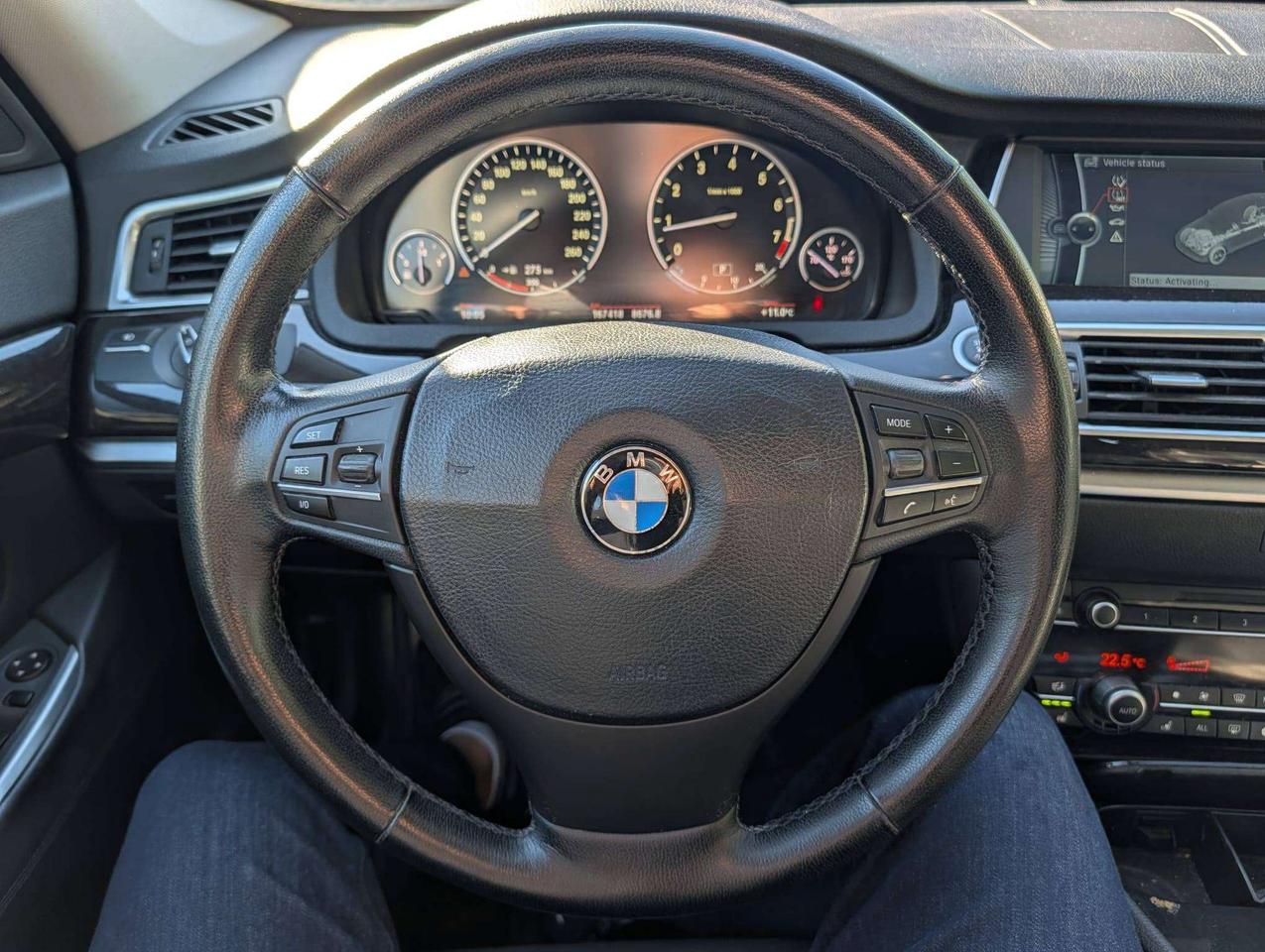2011 BMW 5 Series xDrive Photo