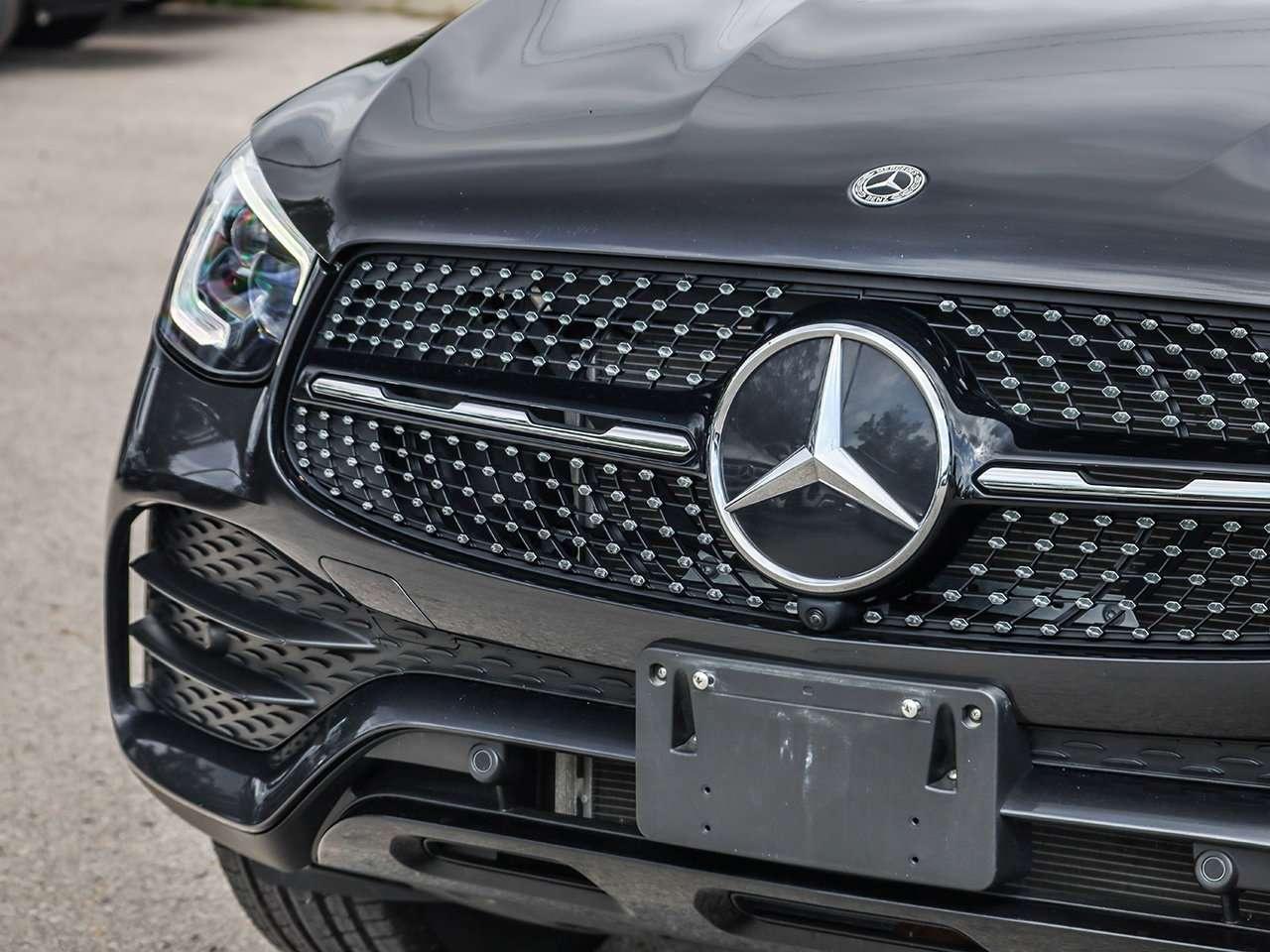 2022 Mercedes-Benz GLC GLC 300 Photo