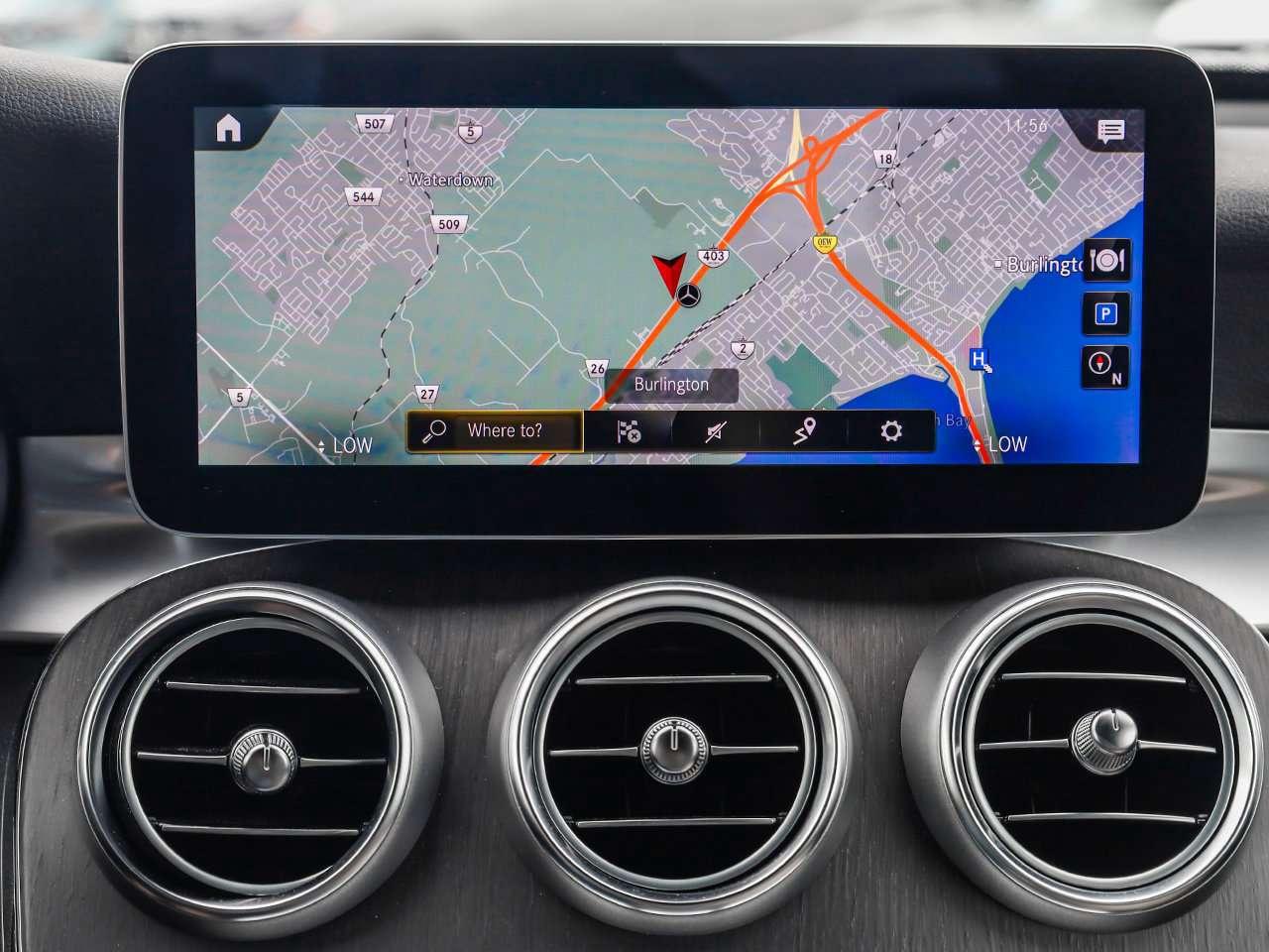 2022 Mercedes-Benz GLC GLC 300 Photo