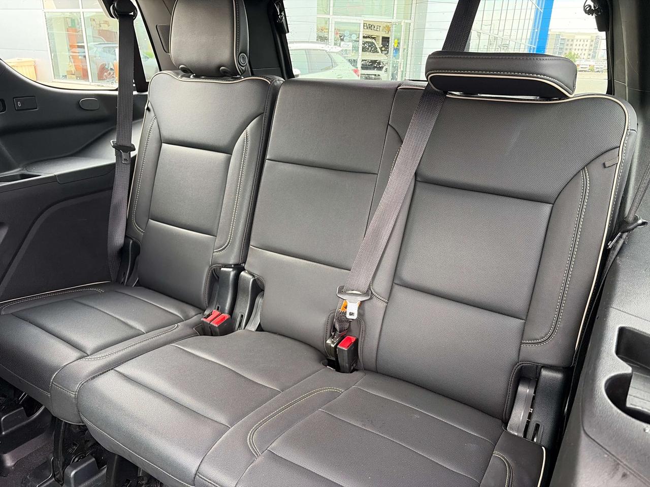 2023 GMC Yukon SLT Premium Package Photo