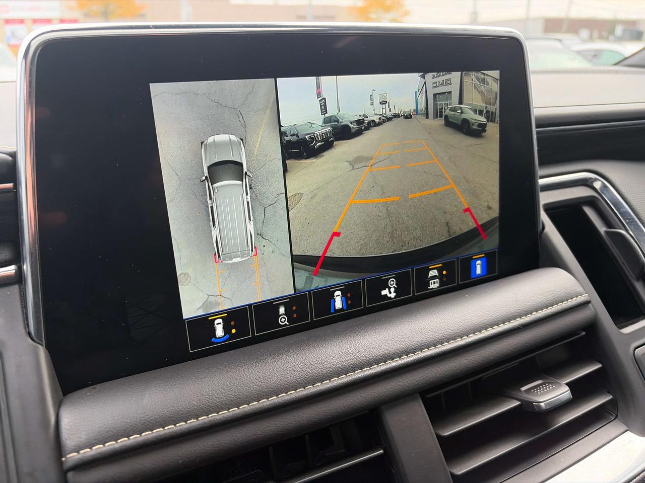 2023 GMC Yukon SLT Premium Package Photo
