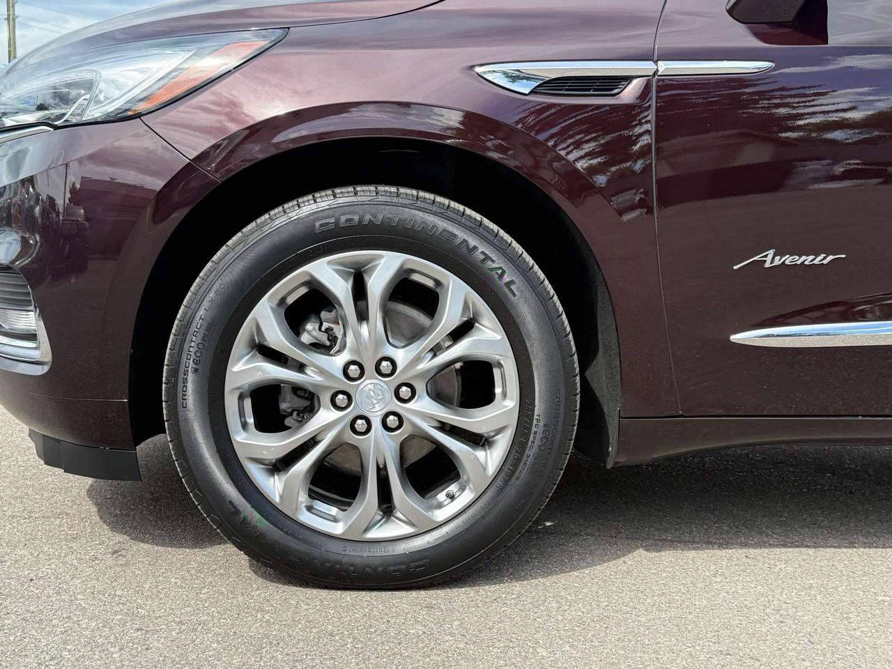2021 Buick Enclave AWD Avenir  ACCIDENT FREE ONE OWNER CERTIFIED MINT Photo