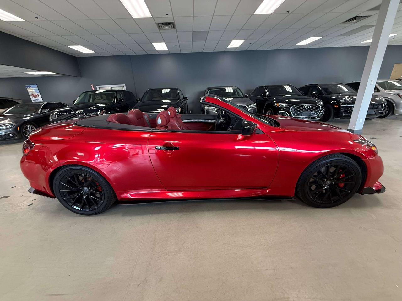 2015 Infiniti Q60 IPL Red Interior Photo