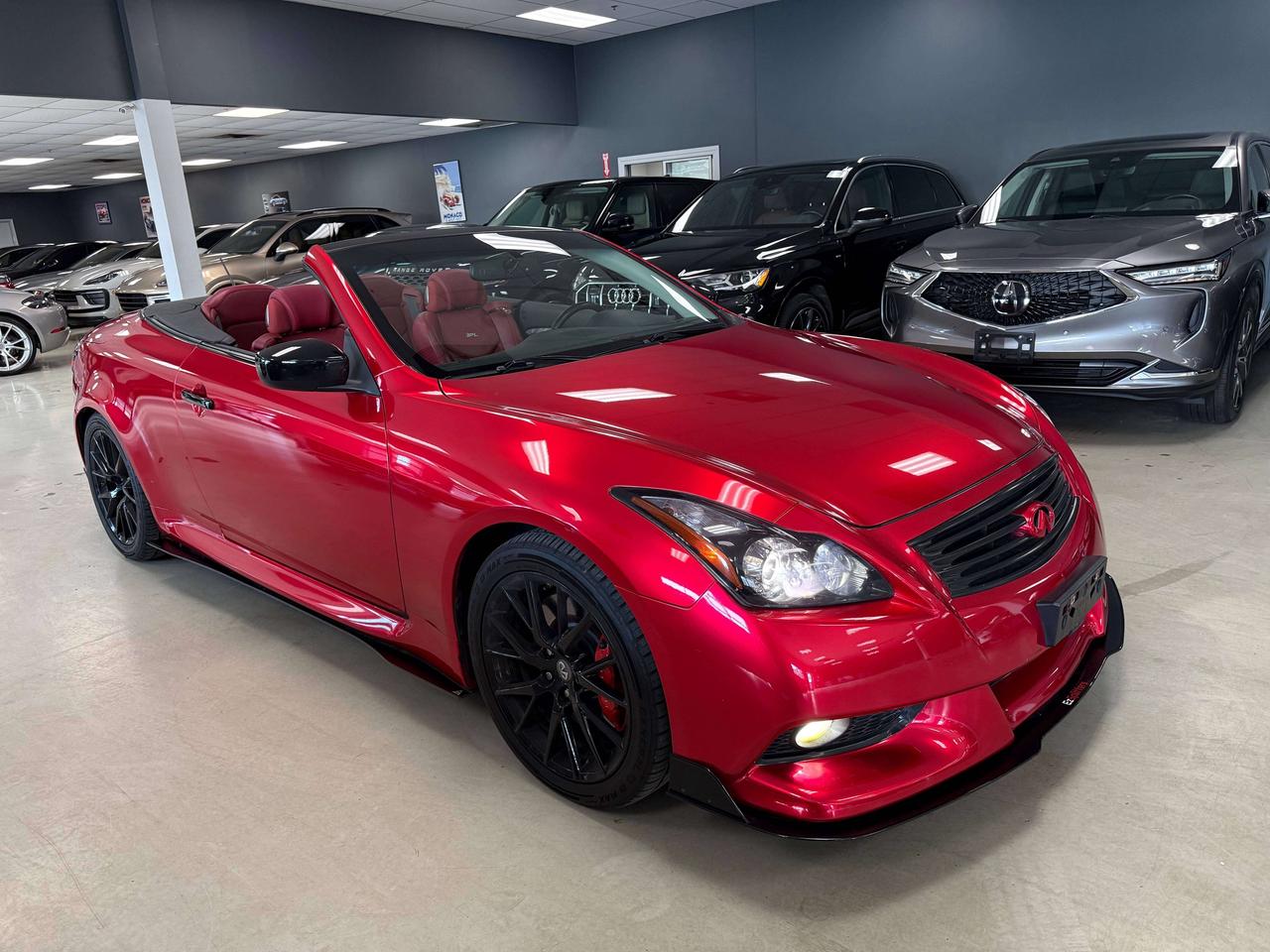 2015 Infiniti Q60 IPL Red Interior Photo
