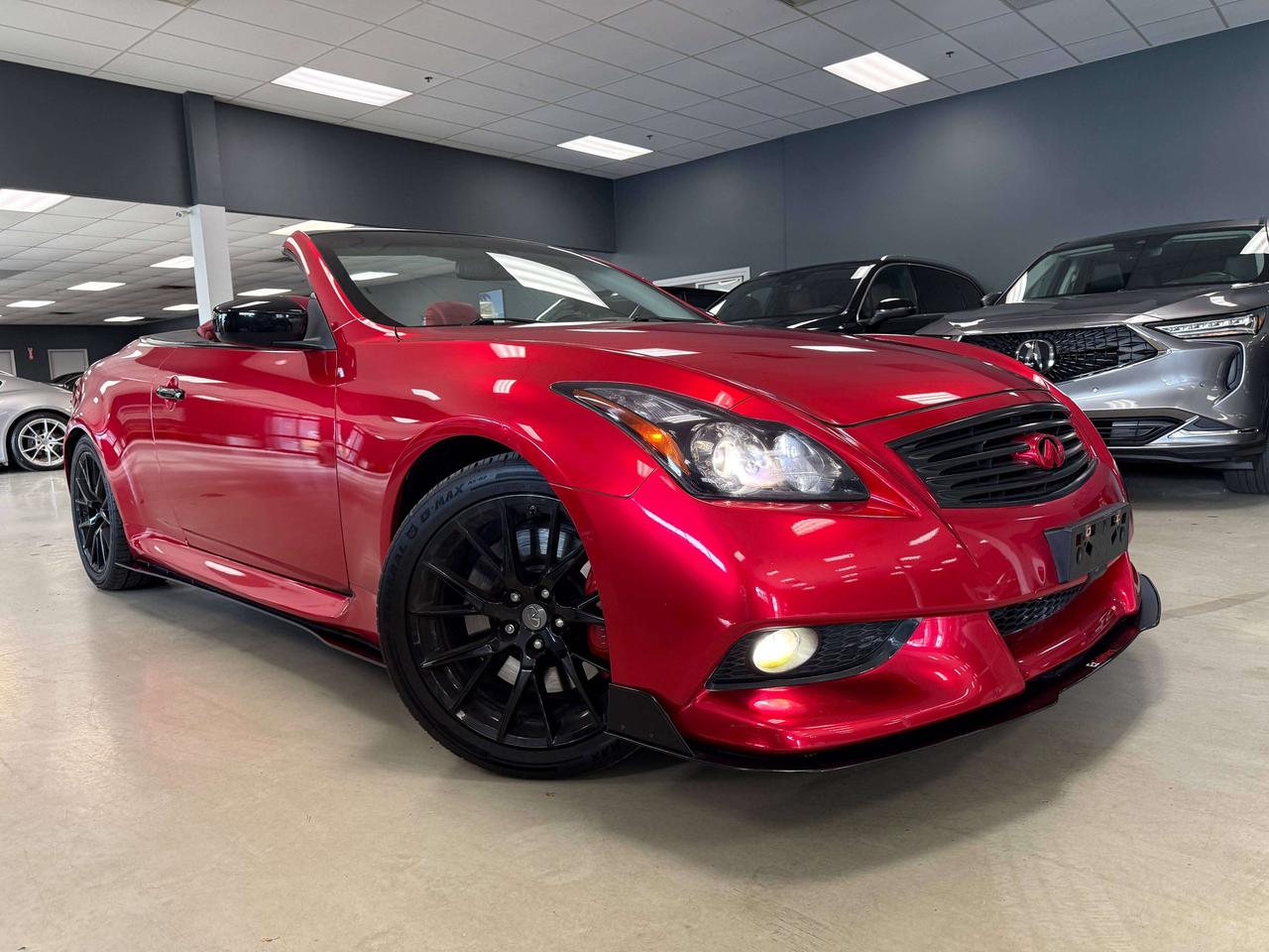 2015 Infiniti Q60 IPL Red Interior Photo
