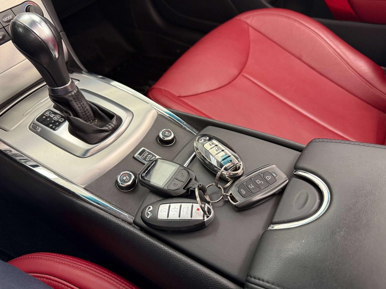 2015 Infiniti Q60 IPL Red Interior Photo