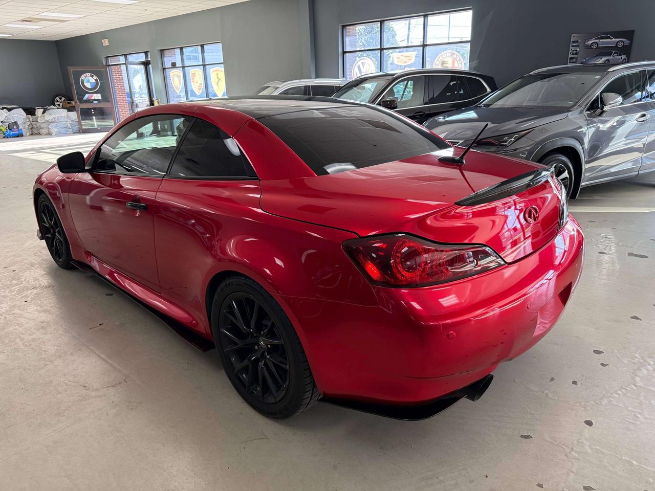 2015 Infiniti Q60 IPL Red Interior Photo