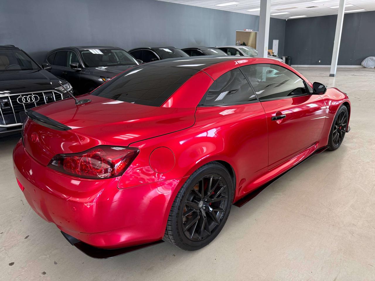 2015 Infiniti Q60 IPL Red Interior Photo