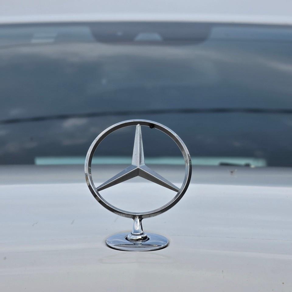 2013 Mercedes-Benz E-Class E 300 4MATIC Sedan Photo