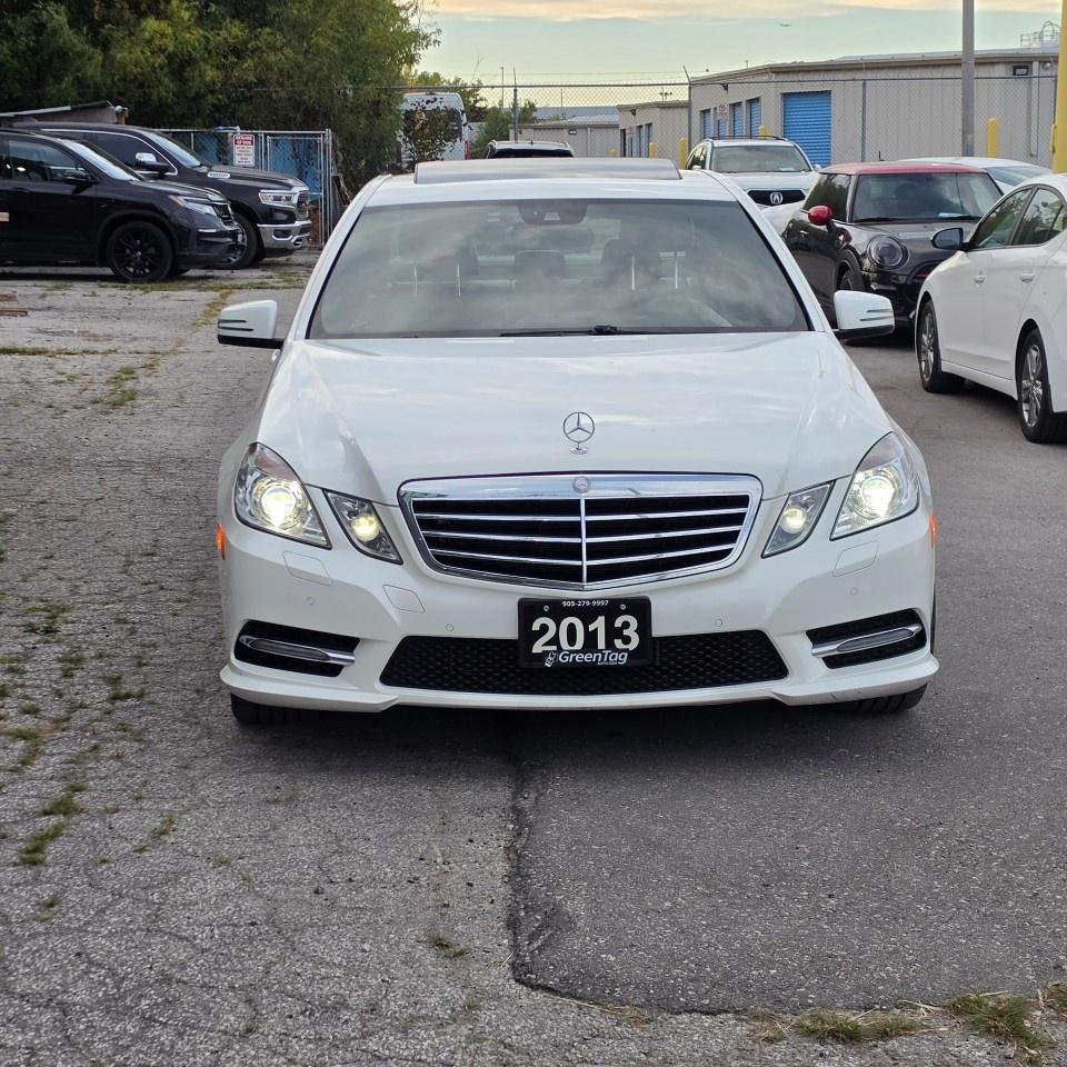 2013 Mercedes-Benz E-Class E 300 4MATIC Sedan Photo2