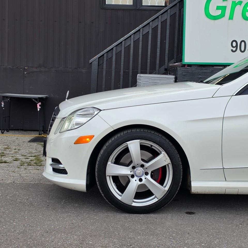 2013 Mercedes-Benz E-Class E 300 4MATIC Sedan Photo